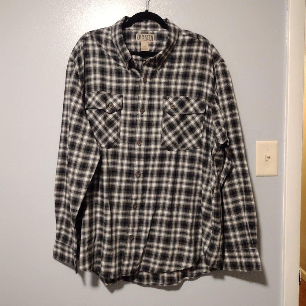 Duluth Trading Mens Shirt Size 2XL Gray‎ Plaid Button Down Flannel Long Sleeves